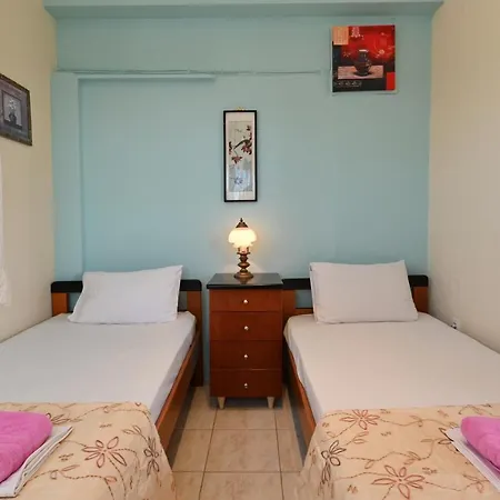 Dionisos Palms Apartment *