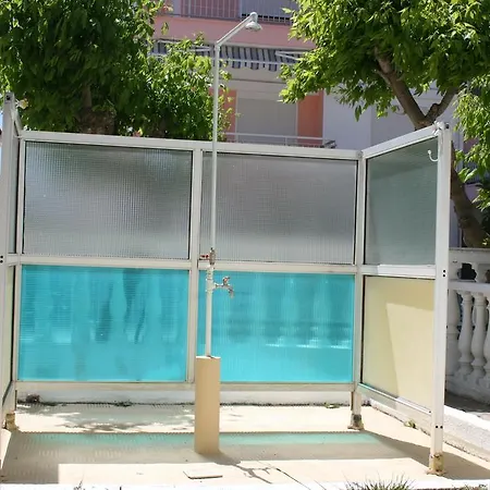 Dionisos Palms Paralia Dionysiou