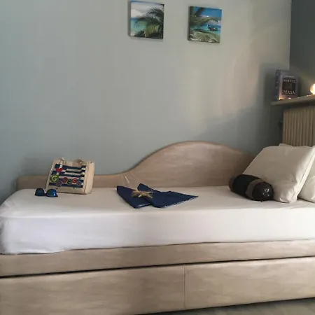 Dionisos Palms * باراليا ديونيسيو