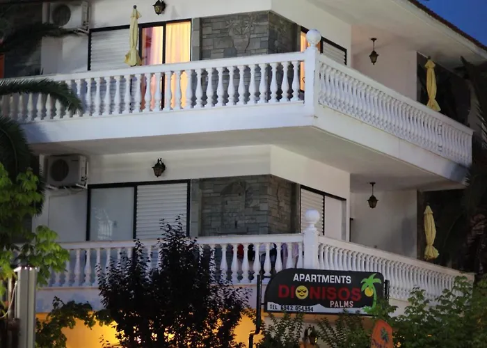 Dionisos Palms Apartament *