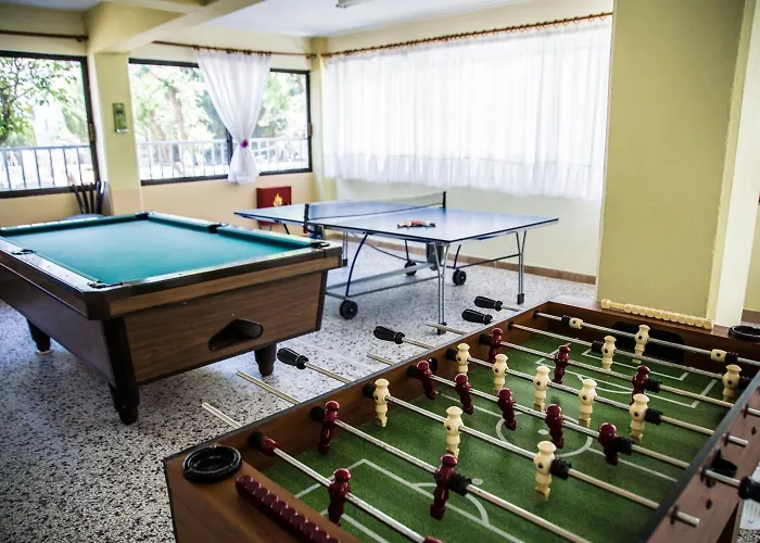 Dionisos Palms Paralia Dionysiou