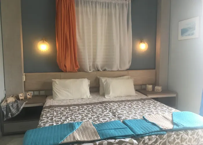 Dionisos Palms Paralia Dionysiou