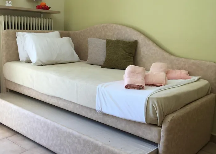 Dionisos Palms Paralia Dionysiou