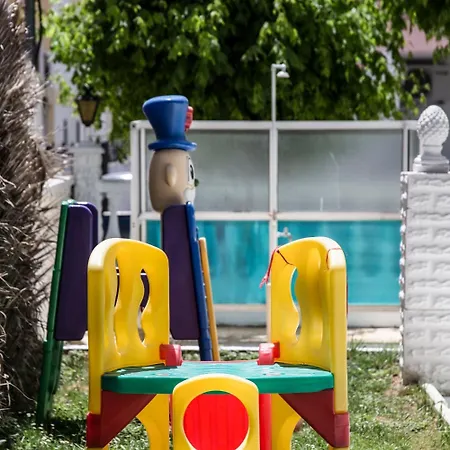 Dionisos Palms Апартамент