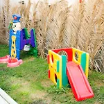 شقة Dionisos Palms باراليا ديونيسيو