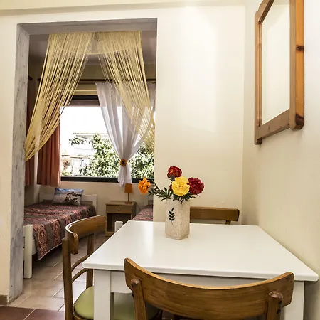 Dionisos Palms Апартаменты *