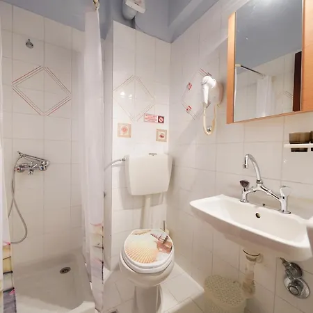 Dionisos Palms Paralia Dionisiou