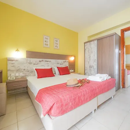 Dionisos Palms Апартаменты *